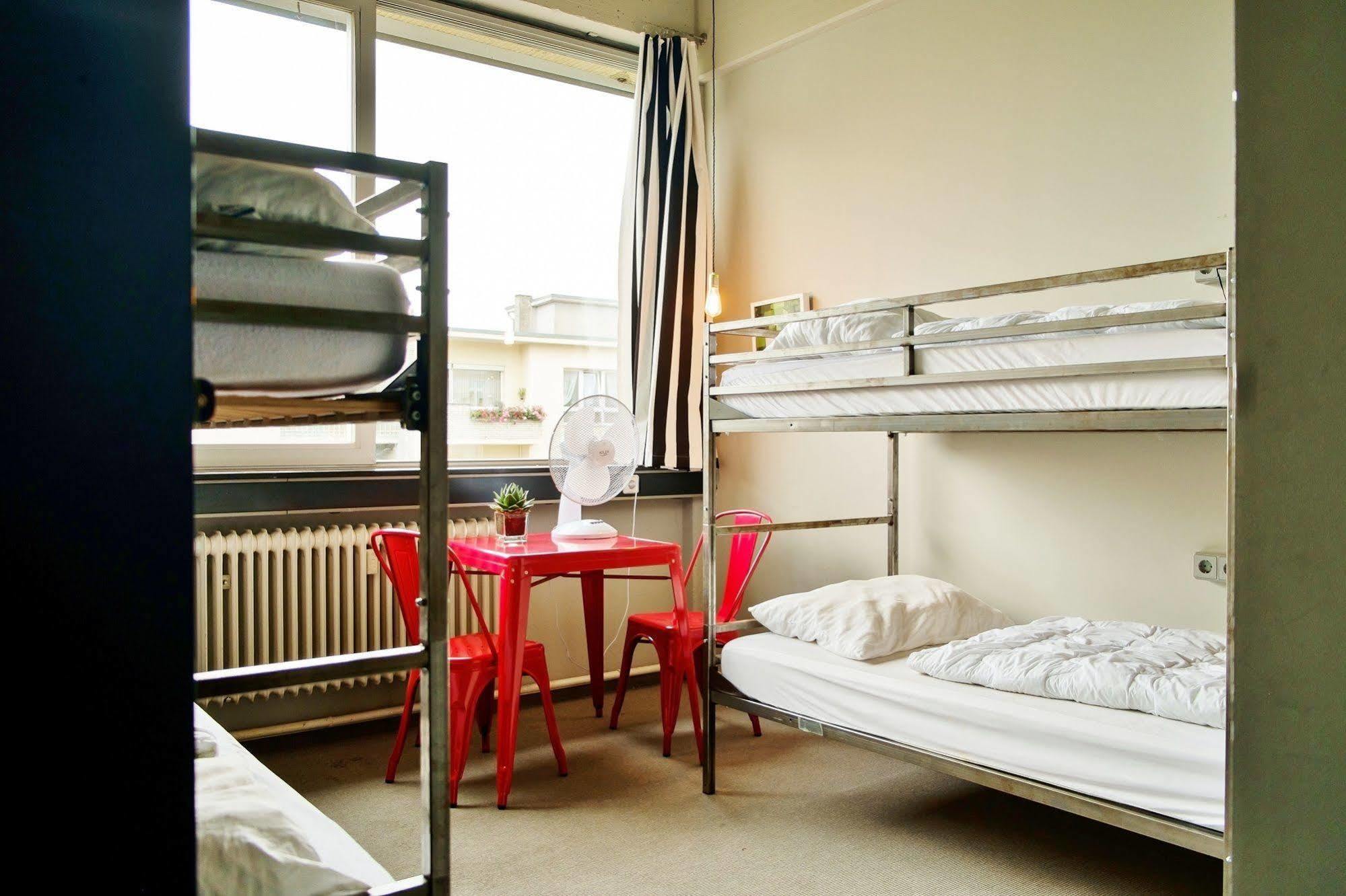 Hostal Wallyard *